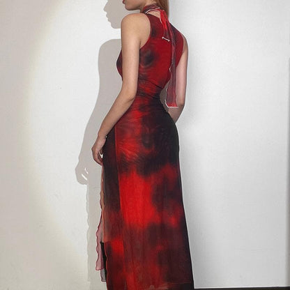 Ärmelloses Midikleid aus transparentem Netzstoff mit Kontrastdruck und Schlitz