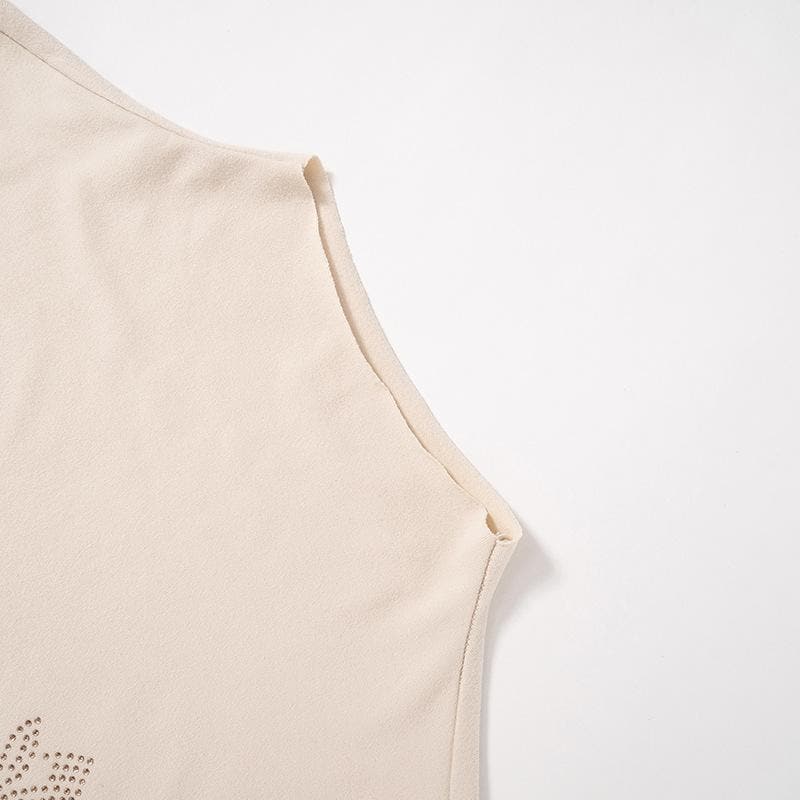 Top a maniche corte con collo alto e perline 