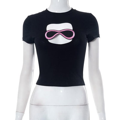Crop-Top mit Rundhalsausschnitt und Stickerei in Kontrastfarbe, kurzärmlig 