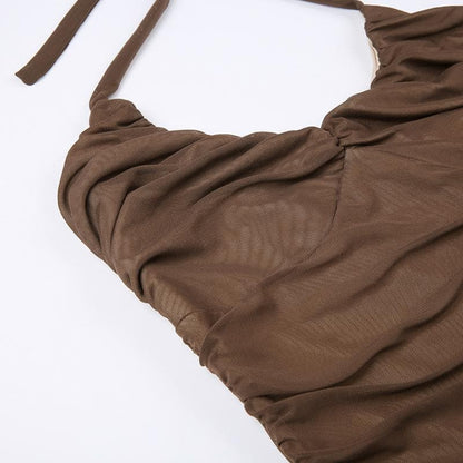 Rückenfreies Neckholder-Midikleid mit Rüschen und V-Ausschnitt aus Netzstoff 