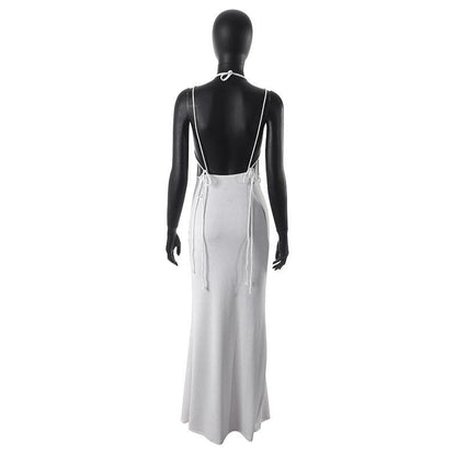 Geripptes Neckholder-Maxikleid zum Selbstbinden, rückenfrei und ärmellos