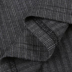 Top corto a maniche corte con scollo rotondo e ricamo a coste 