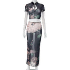 Completo gonna lunga a maniche corte con spacchi traforati e tie-dye in rete trasparente 