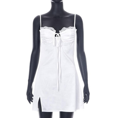 Solid lace hem ruched self tie backless slit cami mini dress