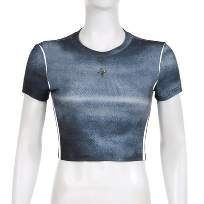 Top corto con scollo rotondo, maniche corte e applicazione a stella in stile tie-dye 