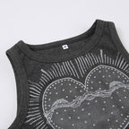 Crewneck sleeveless heart pattern contrast crop top