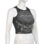 Crewneck sleeveless heart pattern contrast crop top