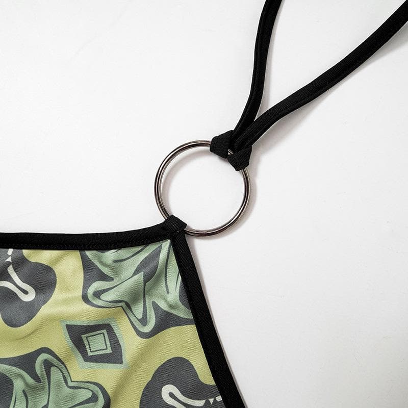 Neckholder-Hosenset mit O-Ring und rückenfreiem, ausgehöhltem Kontrastmuster 