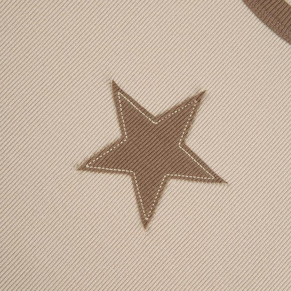 Maglia a maniche lunghe con scollo rotondo e coste a contrasto con patchwork di stelle 
