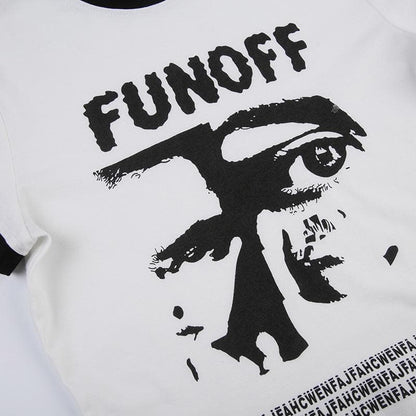 Top corto a maniche corte con scollo rotondo a contrasto e motivo "FUNOFF"