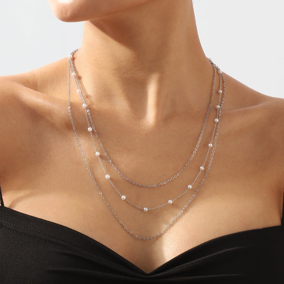 Faux pearl layered choker necklace