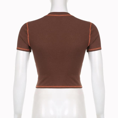 Stitch contrast short sleeve "sure" pattern crewneck crop top