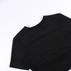 Top corto a maniche corte con scollo a giro e traforato