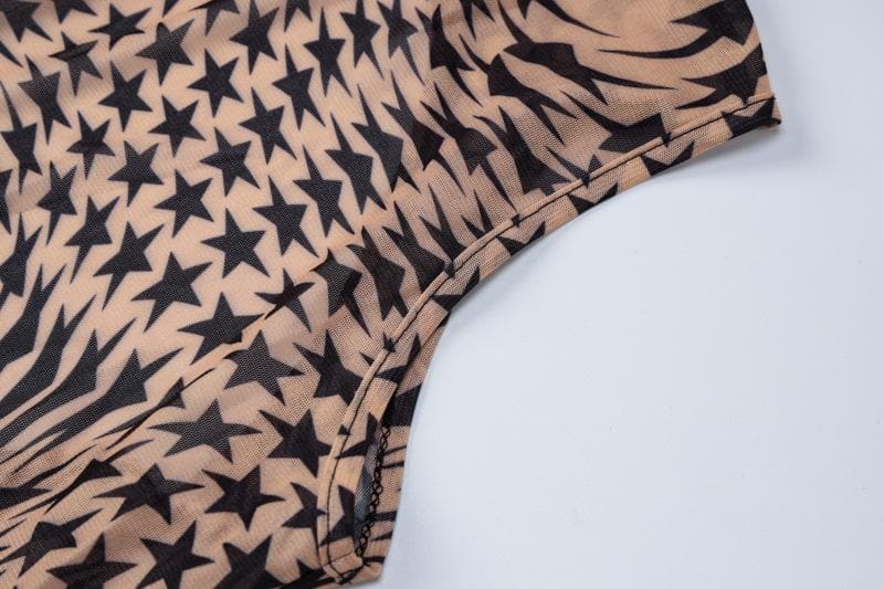 Durchsichtiges Bodysuit-Hosenset aus transparentem Netzstoff mit hohem Halsausschnitt und ärmellosem Sternmuster 