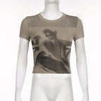 Short sleeve crewneck abstract contrast crop top