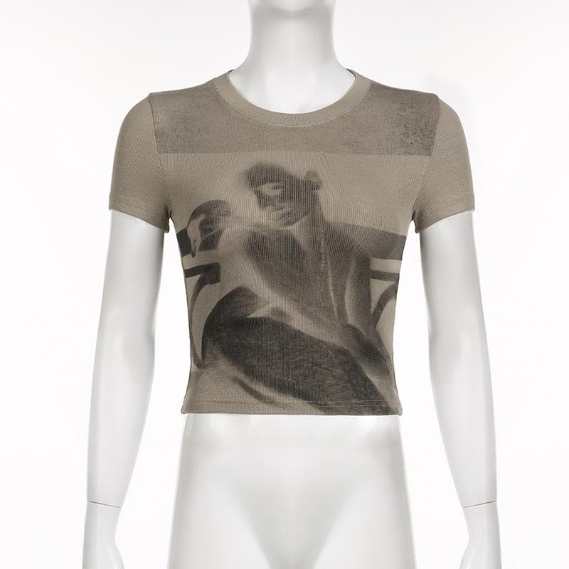 Short sleeve crewneck abstract contrast crop top