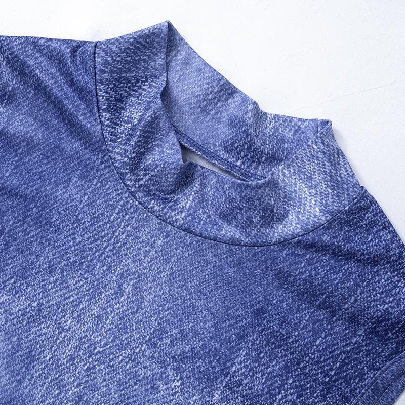 Ärmelloses Maxikleid mit hohem Kragen und Jeans-Print in Kontrastfarbe 