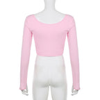 Top corto con scollo a U e guanti a maniche lunghe con volant