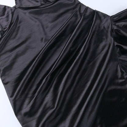 Midikleid mit Rüschen, V-Ausschnitt und unregelmäßigem Kreuzrücken