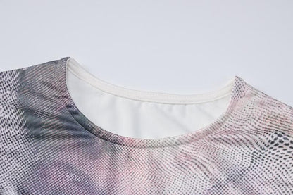 Contrast print sleeveless crewneck crop top