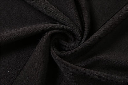 Langärmliges Minikleid mit Rollkragen und Patchwork aus massivem Netzstoff