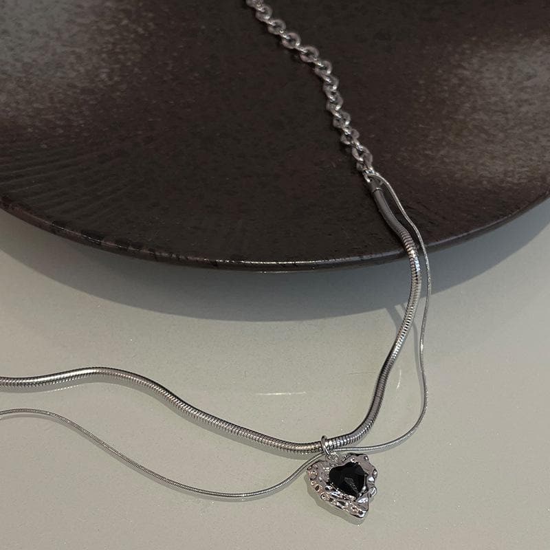 Heart Irrgular Pendant Choker Necklace