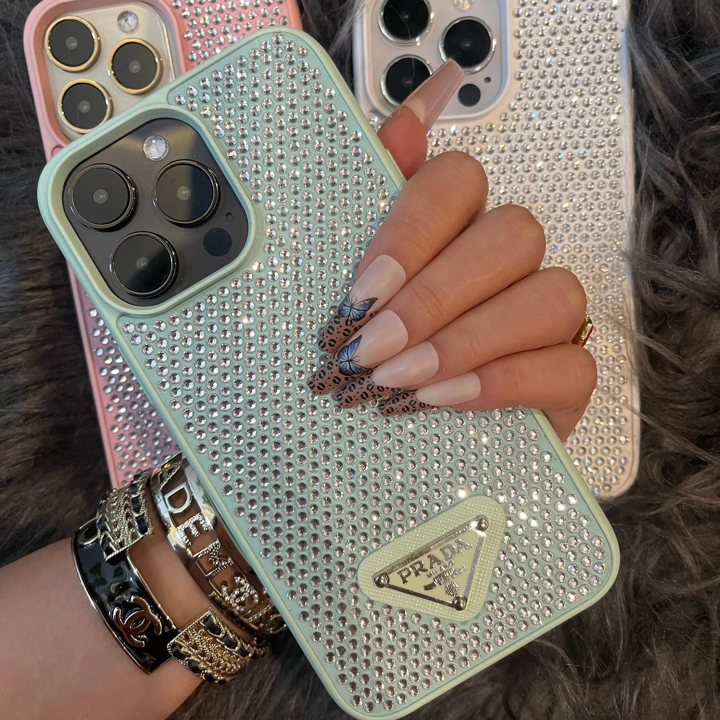Custodia a tracolla di design per iPhone