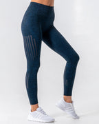 Nina Luxe Hollow Leggings - Blau